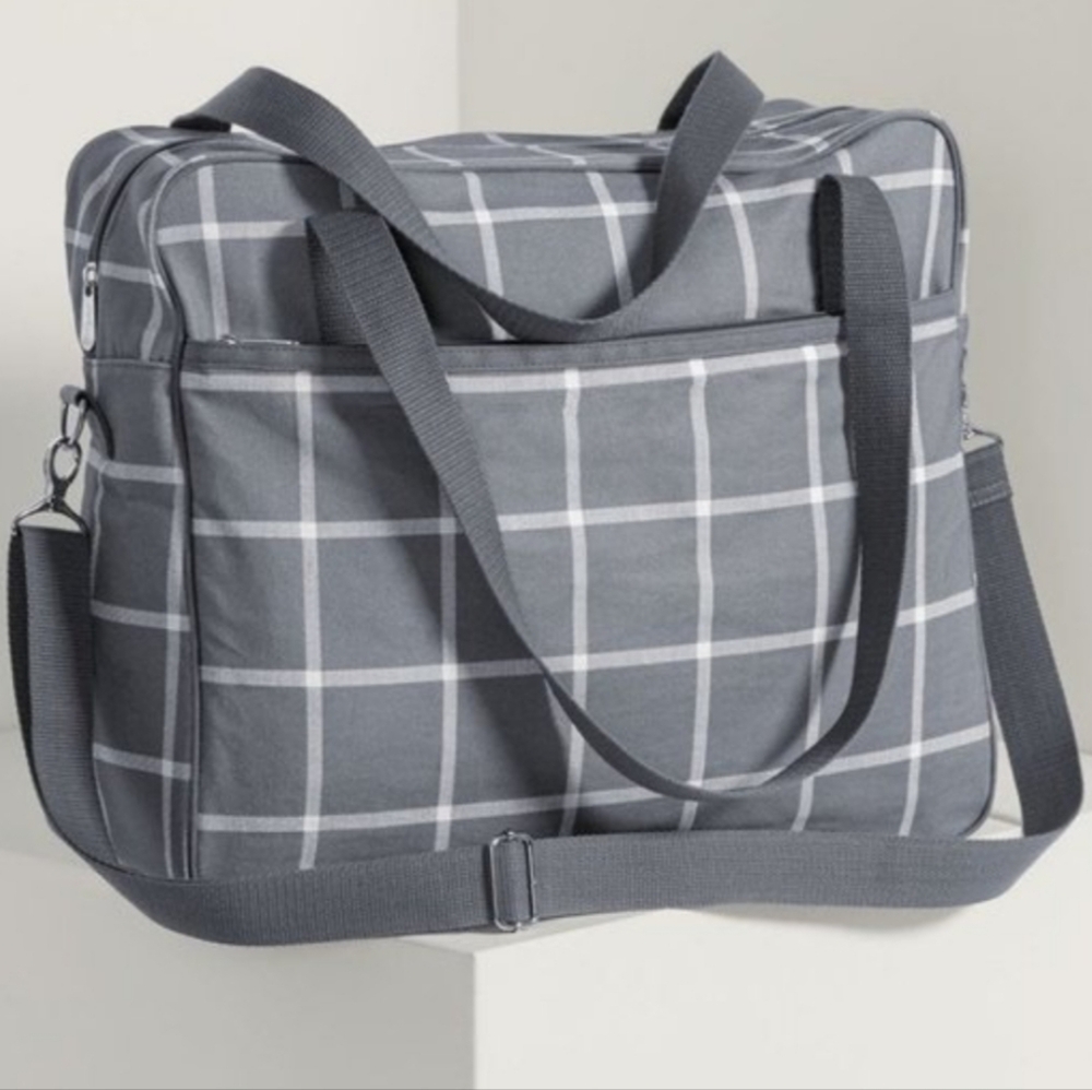 Thirty-One Away for the Weekender in Windowpane Plaid